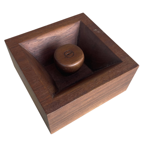 Doorknob Design Wooden Object