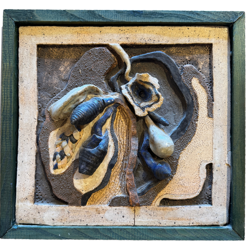 Vintage Ceramic Wall Art in Green Frame