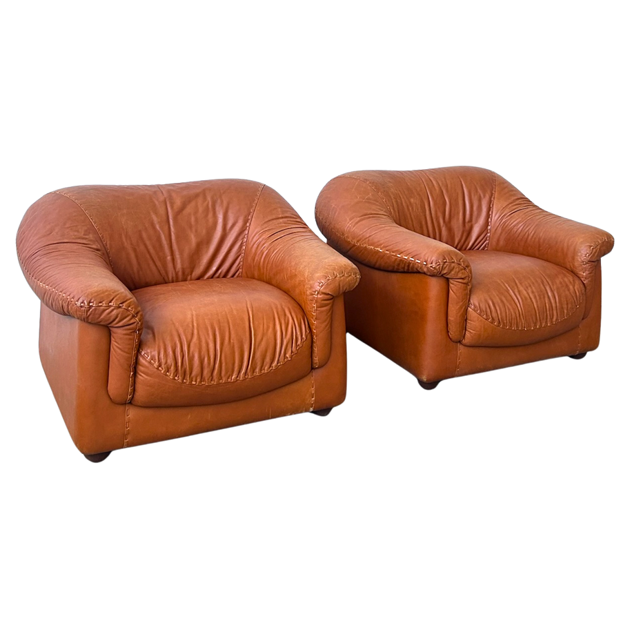 Pair of Cognac Leather ‘Soleado’ Lounge Chairs by Mobil Girgi, 1970s