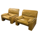 Pair of Busnelli Camel Leather Lounge Chairs, 1980s