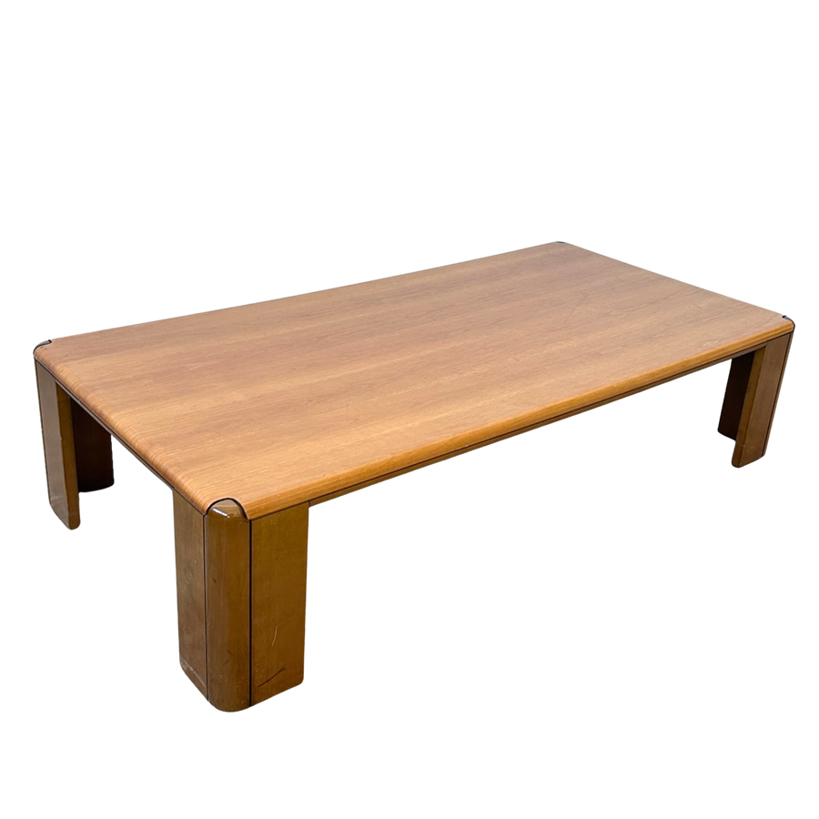 Rounded Edge Teak Coffee Table