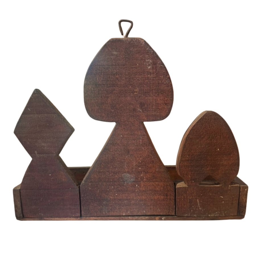 Wooden Playing Card Motif Wall Hanging with Shelf