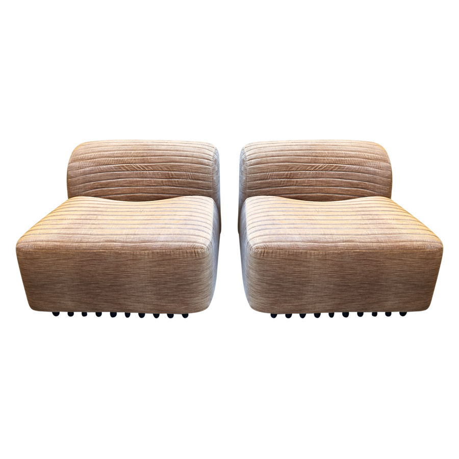Pair of Champagne Velvet Slipper Chairs by Titina Ammannati and Gianpiero Vitelli for Brunati Italia