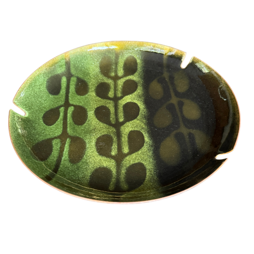 Green Leaf Motif Catchall