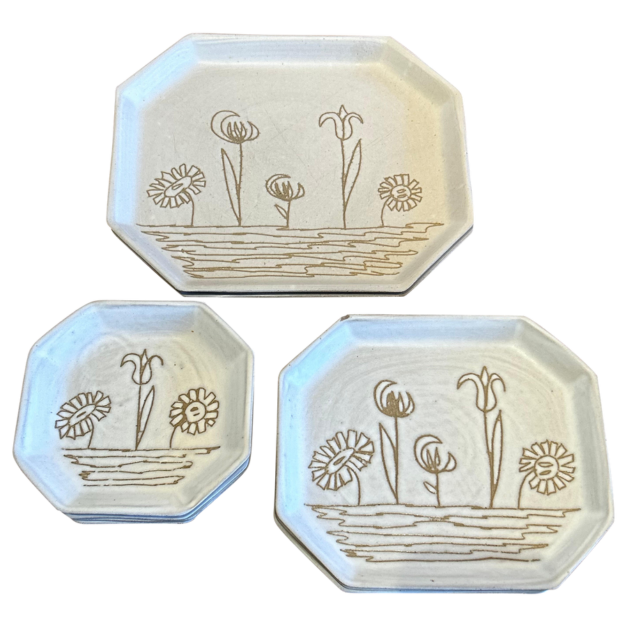 Ceramic Flower Motif Plate Set