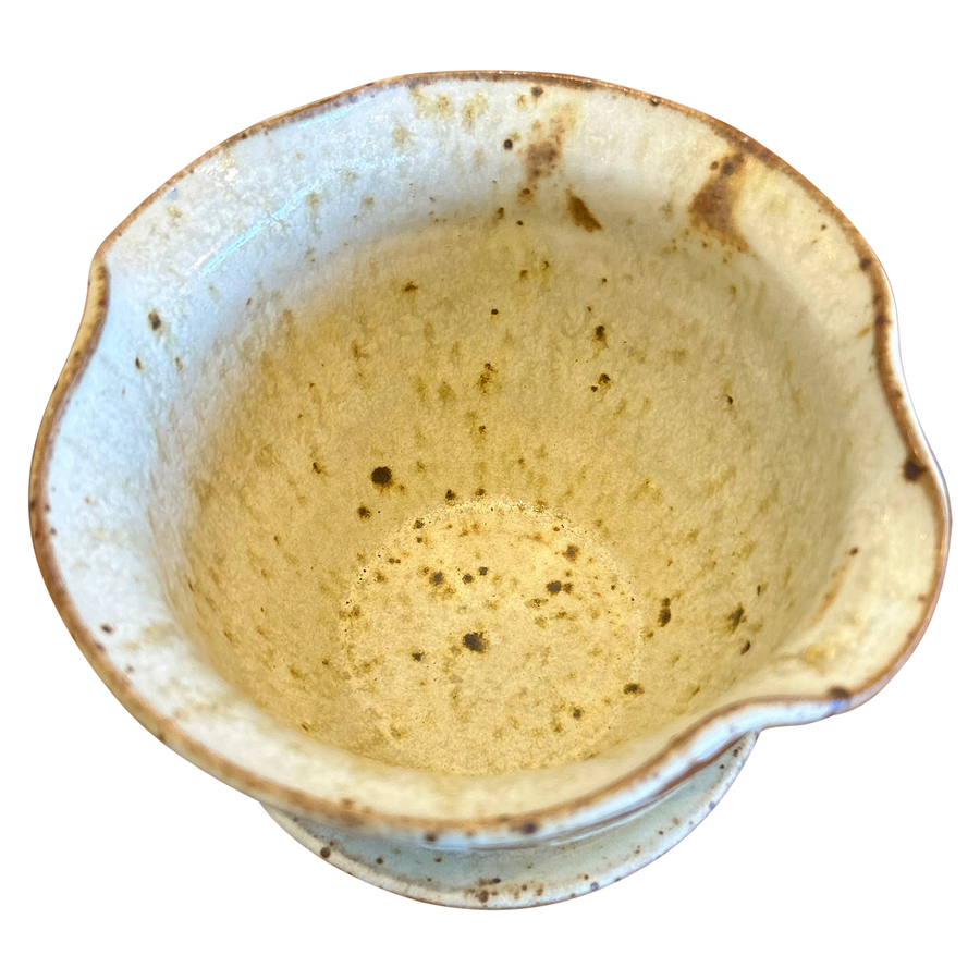 Lipped Speckled Bowl